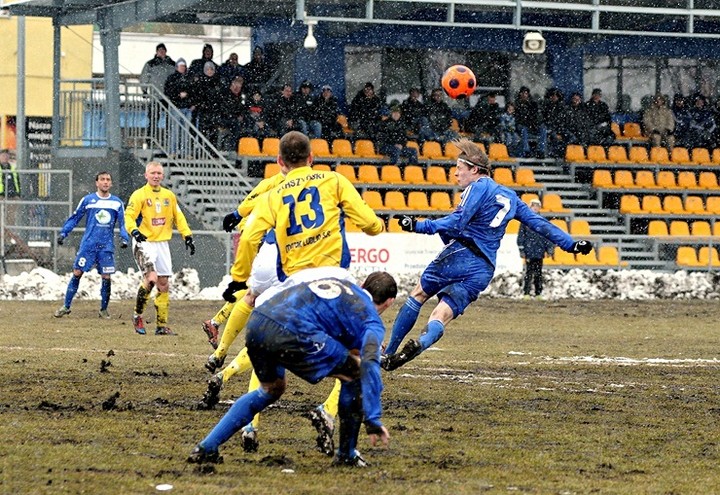 Bitwa na błocie dla Olimpii. Olimpia - Motor 1:0 zdjęcie nr 67631