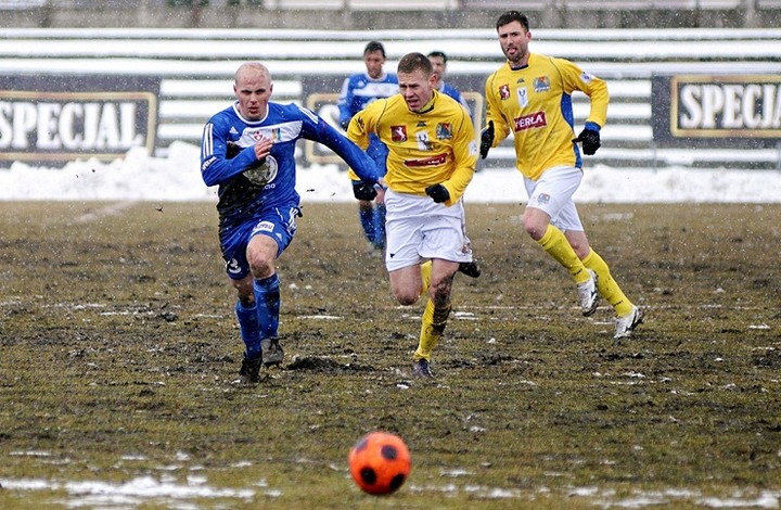 Bitwa na błocie dla Olimpii. Olimpia - Motor 1:0 zdjęcie nr 67636