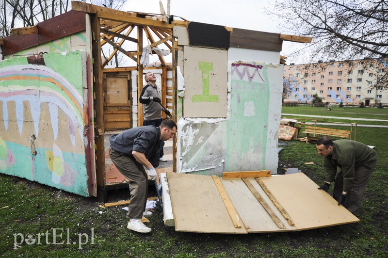 Rozbiórka domu Arka Pasożyta  zdjęcie nr 103637