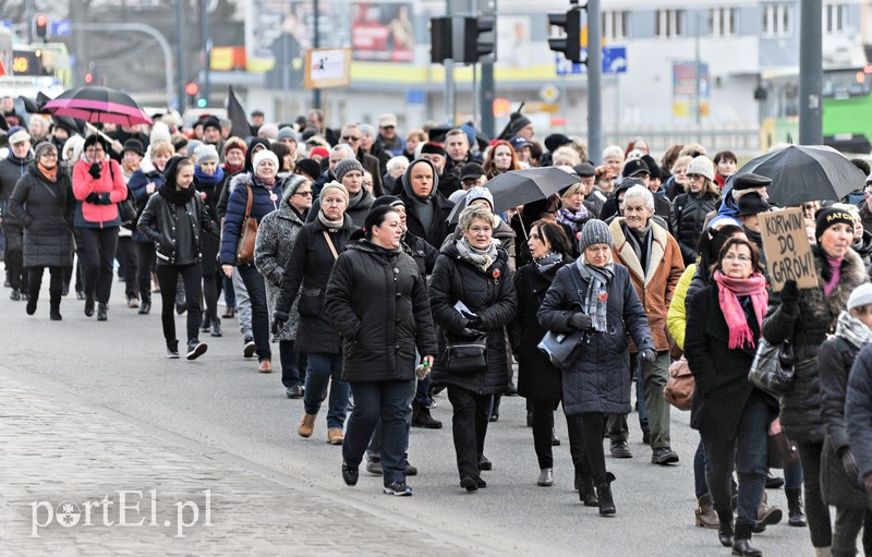 Nikt nam nie będzie układał życia zdjęcie nr 147317