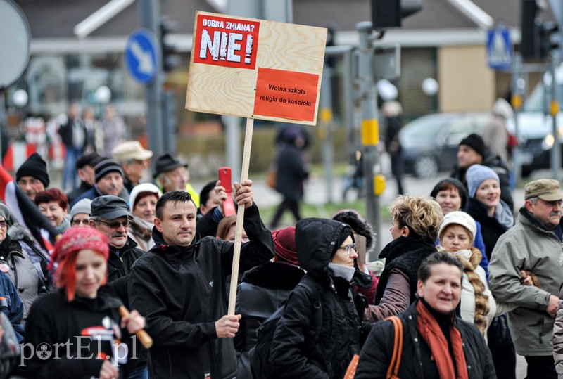 Nikt nam nie będzie układał życia zdjęcie nr 147296