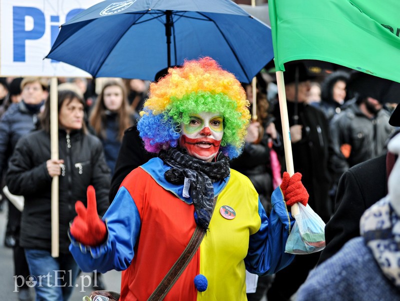 Nikt nam nie będzie układał życia zdjęcie nr 147297