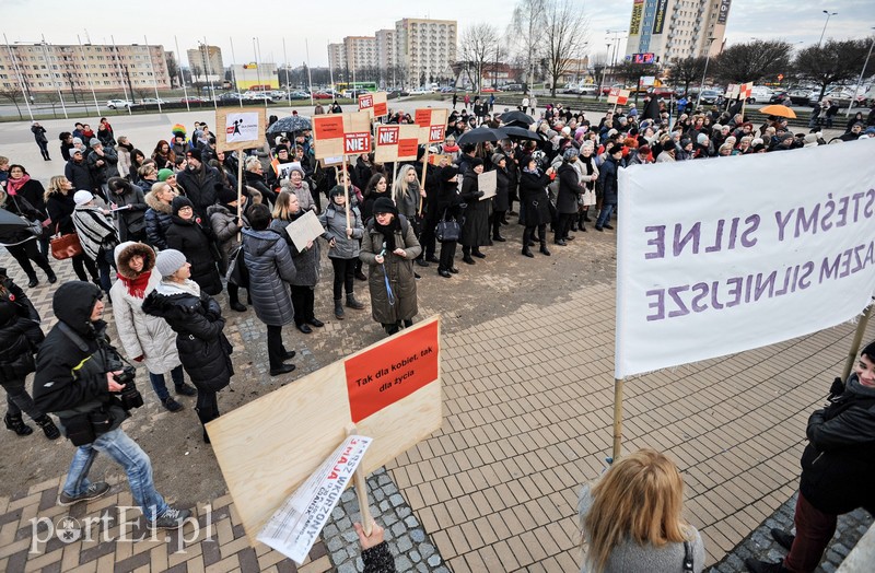 Nikt nam nie będzie układał życia zdjęcie nr 147319