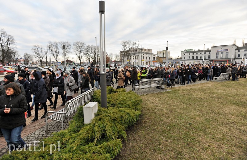 Nikt nam nie będzie układał życia zdjęcie nr 147285