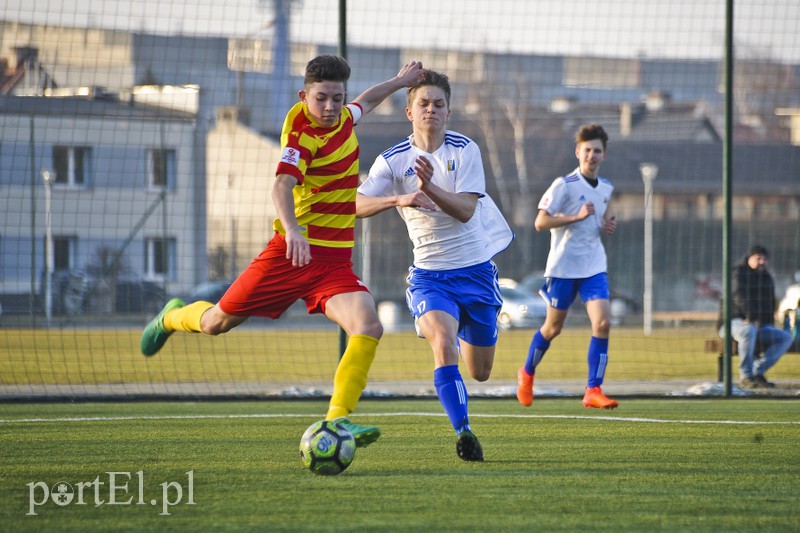 Debiutanci dostali lekcję futbolu zdjęcie nr 171366