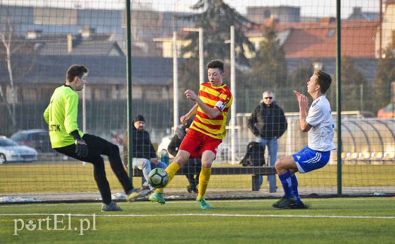 Debiutanci dostali lekcję futbolu zdjęcie nr 171369