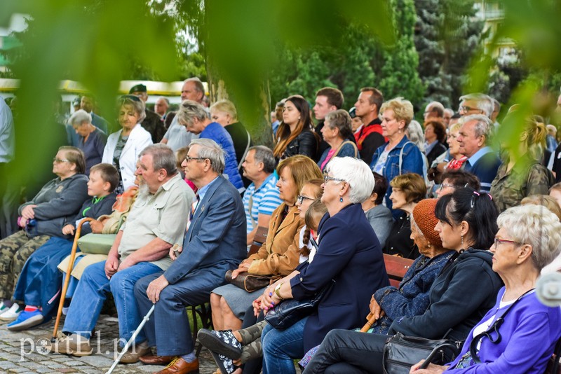 Tu mówi Polska. Tu mówi Warszawa zdjęcie nr 207161