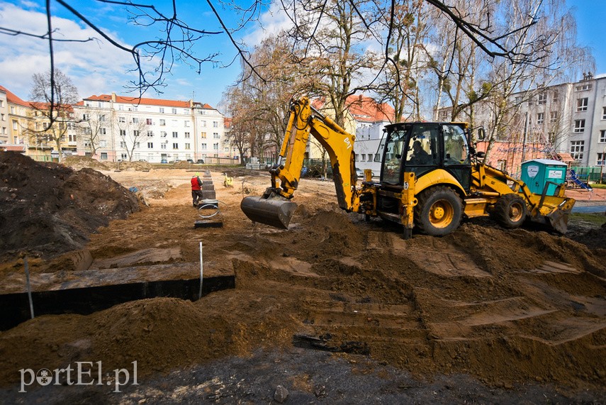 Nowe boiska przy szkołach zdjęcie nr 221654