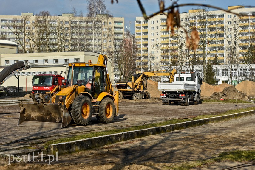 Nowe boiska przy szkołach zdjęcie nr 221646