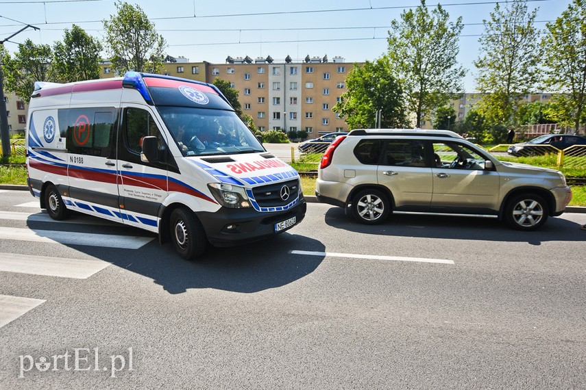 Potrącenie rowerzystki na przejściu dla pieszych zdjęcie nr 225055