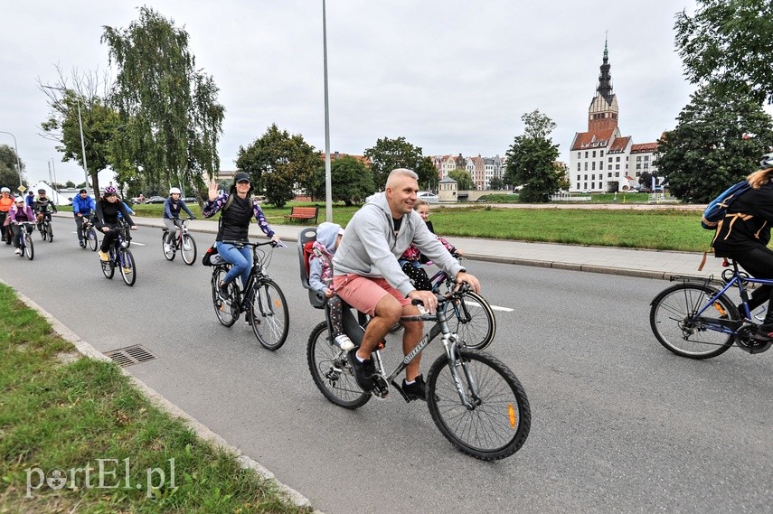 Najpierw na rower, potem na festyn zdjęcie nr 230401