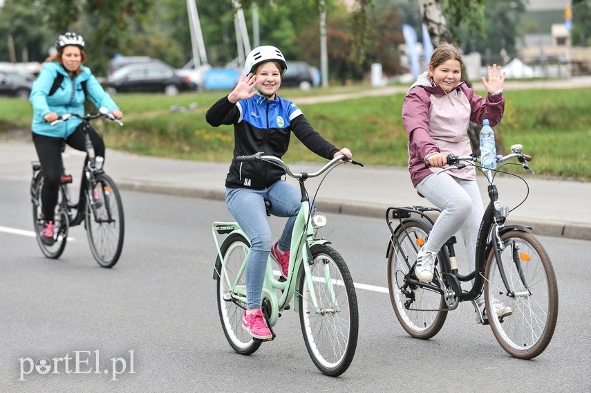 Najpierw na rower, potem na festyn zdjęcie nr 230389