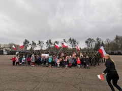 „Żywa” lekcja patriotyzmu w Przedszkolu i Żłobku Mały Europejczyk w Elblągu