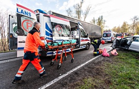 Wypadek w Karczowiskach, zginął jeden z kierowców