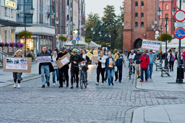 \"Milczenie jest zgodą na taką sytuację\"