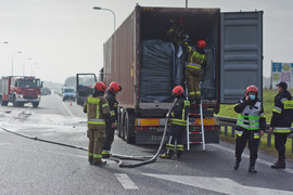 Ciężarówka spłonęła na S22, silnik mana eksplodował podczas jazdy