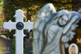 Elblążanie odwiedzają groby bliskich