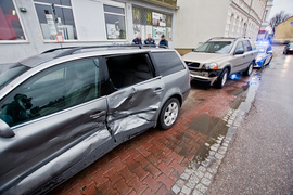 Zderzenie trzech pojazdów na ul. Malborskiej