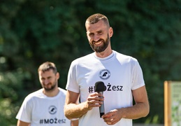 Mistrzowski trening w lesie