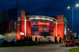 Nowe kino w Elblągu od środka