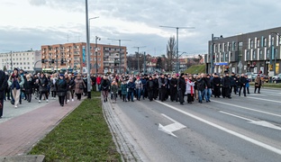 Z krzyżem przez Elbląg