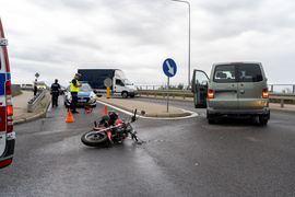 Zderzenie z motocyklem na Akacjowej