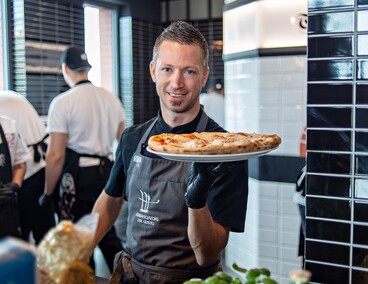 Legendarna włoska pizza nad elbląską rzeką