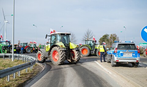 Rolnicy: rząd zamiast konkretów daje nam ochłapy