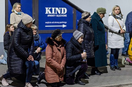 Wierni przeszli przez Elbląg w Drodze Krzyżowej