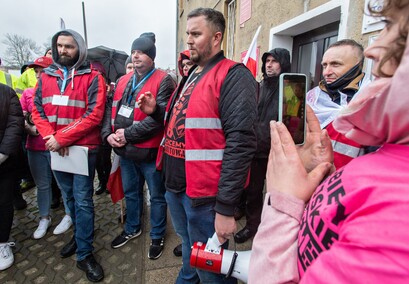 Rolnicy protestowali przed biurami parlamentarzystów. „Zadajemy trudne pytania”