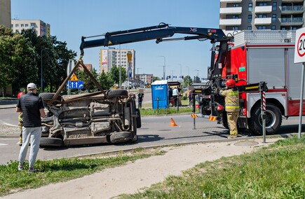 Awaria przyczyną dachowania