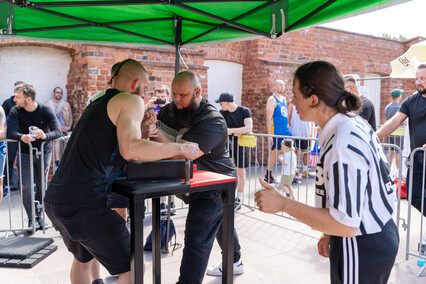 Armwrestling, streetball i amerykański styl