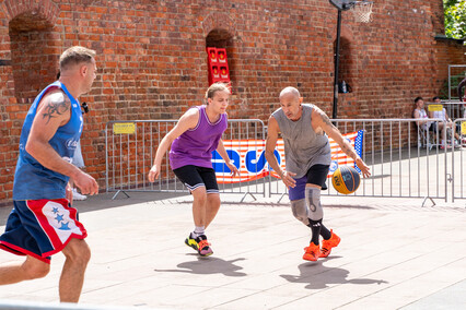 Armwrestling, streetball i amerykański styl