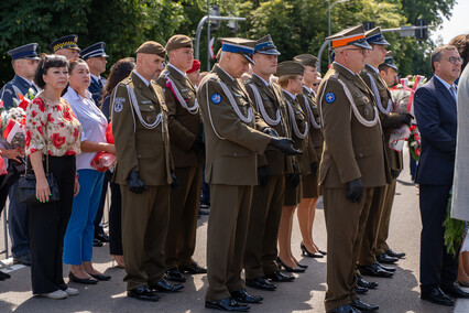 „Krwawy marsz zatrzymany pod Warszawą“