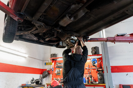 Szybko, kompleksowo i z pasją, czyli warsztat Perfect-Car