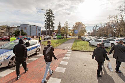 Elblążanie odwiedzają groby bliskich