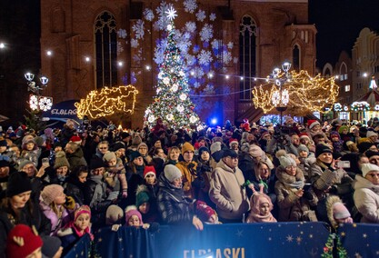 Rozbłysła choinka, czas zacząć jarmark