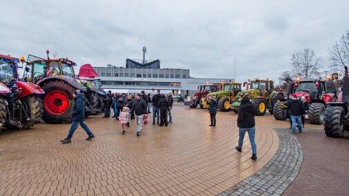 Gorący bigos, jemioła i życzenia od rolników