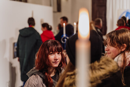 Krużganek przed tęczowym mostem