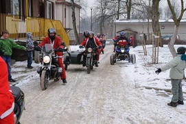 Prezenty przyjechały na motocyklach