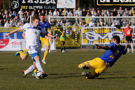 Olimpia poległa z Arką 1:4 (piłka nożna)