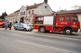 Pogrodzie: matizem staranował yarisa