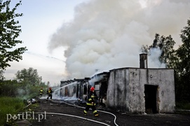 Spłonął pustostan przy ul. Dojazdowej