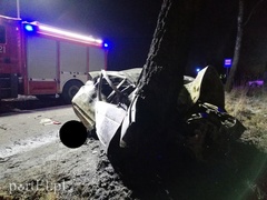 Tragedia pod Wilczętami. W aucie zginęło pięć młodych osób