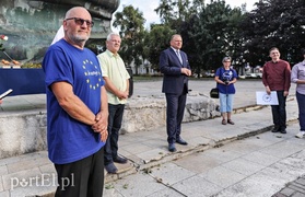 O miejskiej kasie, in vitro i … Marsjanach