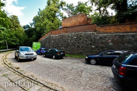 Nad jezioro, na cmentarz i na lody  (Cudze chwalicie, swego nie znacie, odcinek 1) 