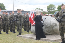 Mieszkańcy pamiętają o bohaterskim pilocie