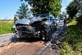 Czołówka na wąskiej drodze