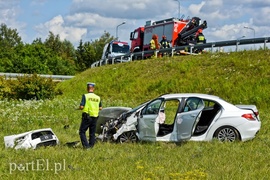 Wypadł z obwodnicy i przeleciał około 30 metrów