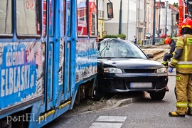 Zderzenie volkswagena z tramwajem